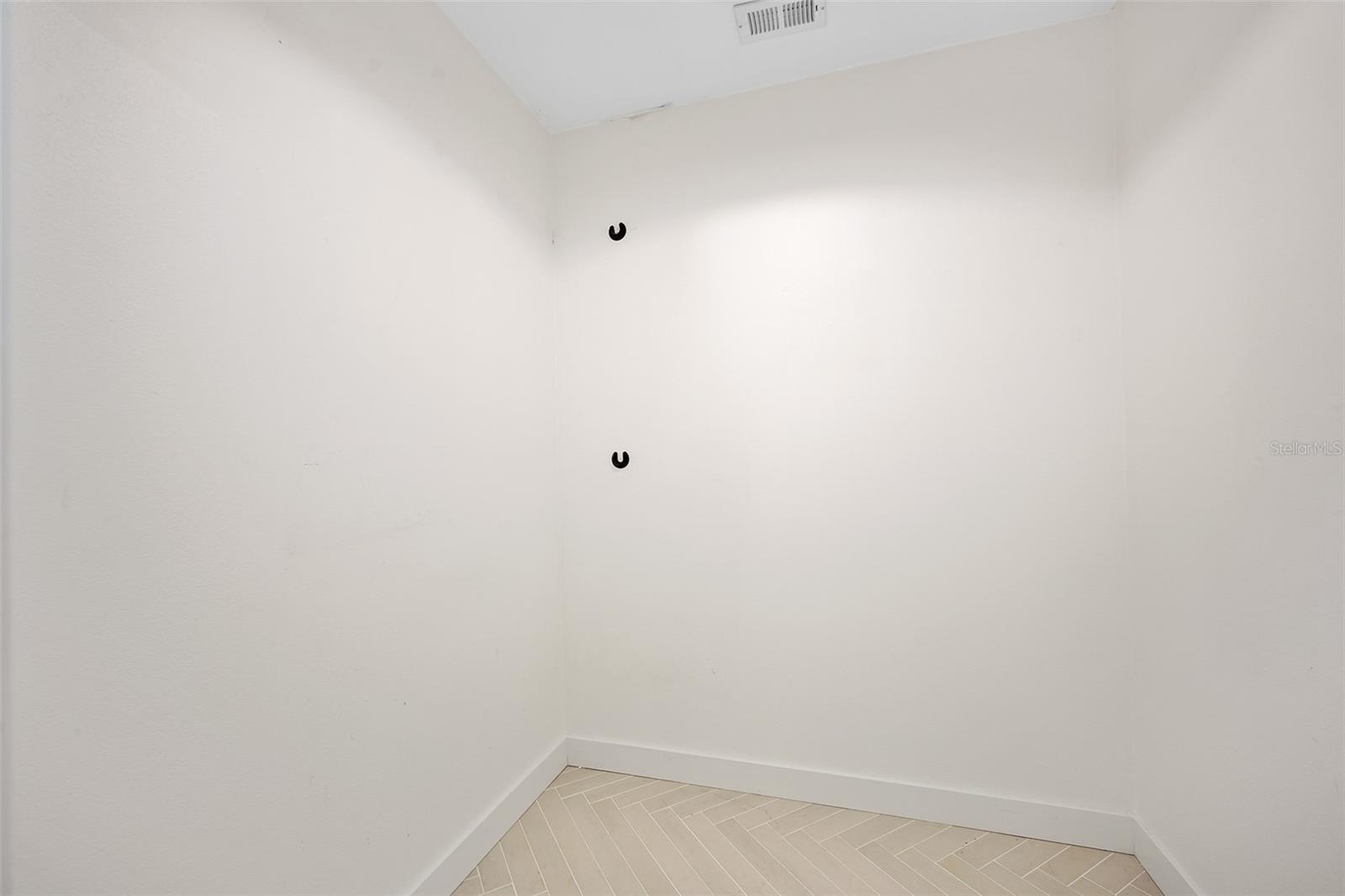 OAK FOREST - Residential