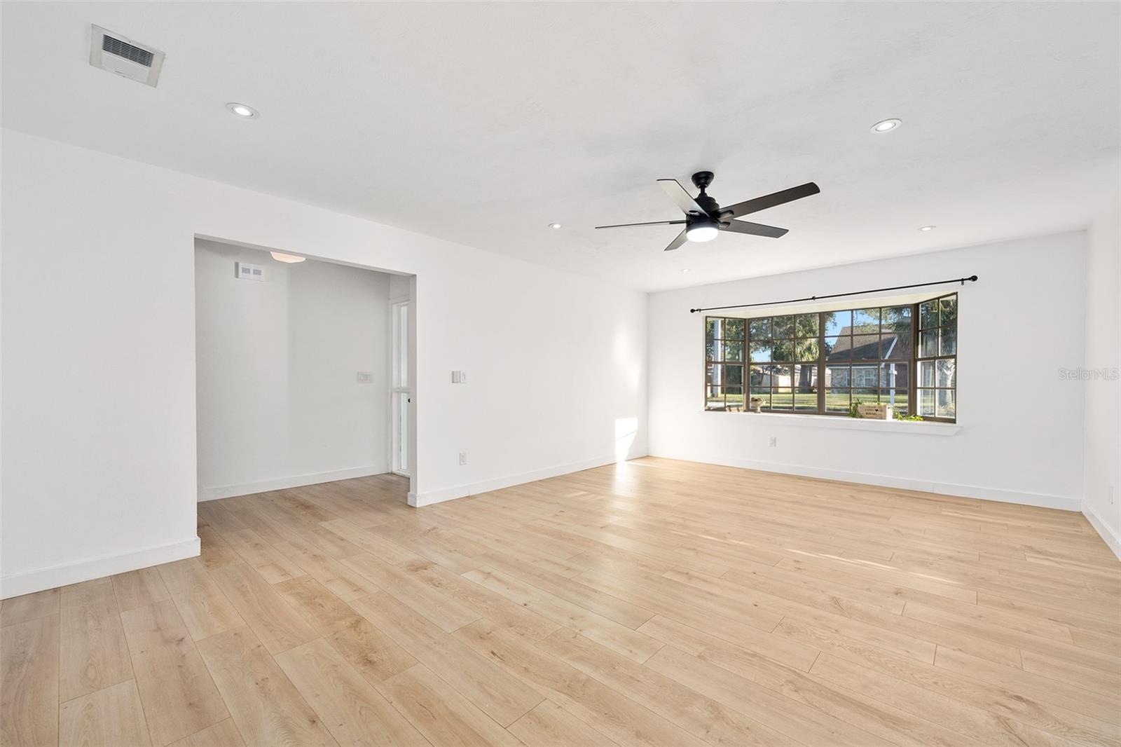 OAK FOREST - Residential