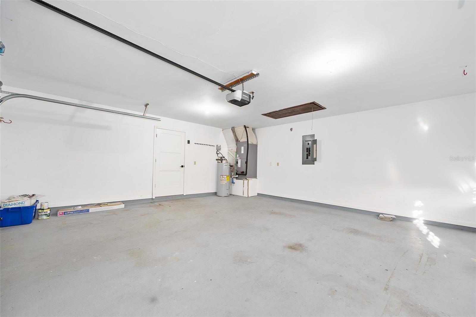 OAK FOREST - Residential