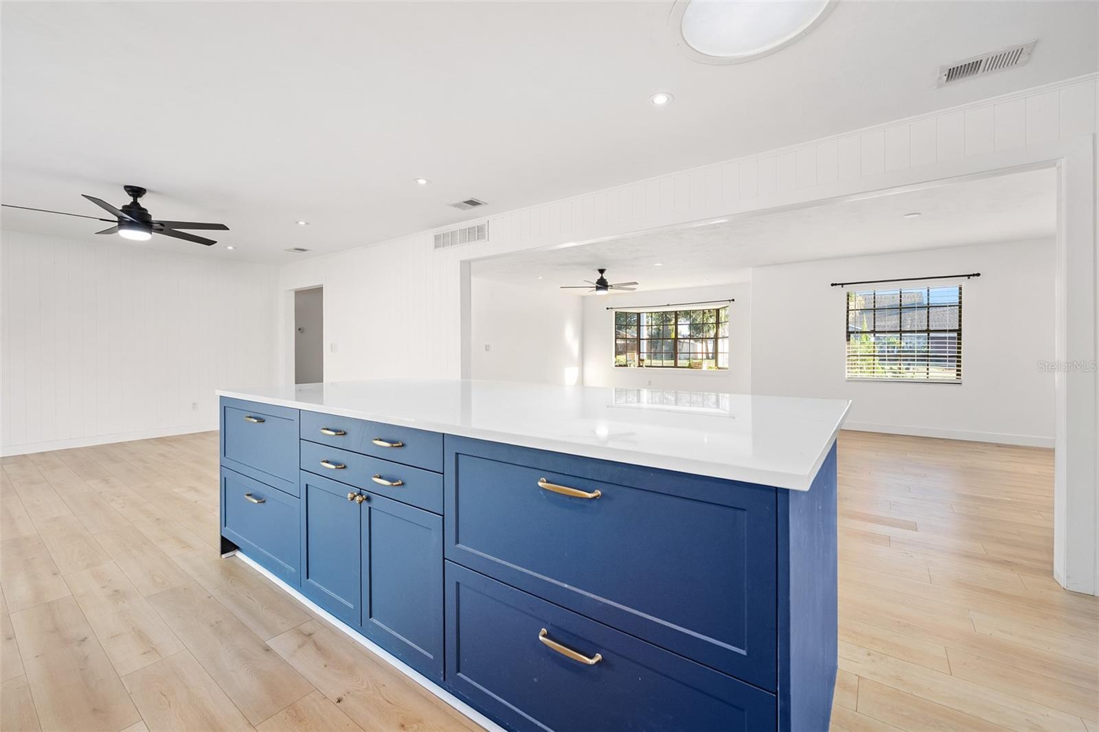 OAK FOREST - Residential