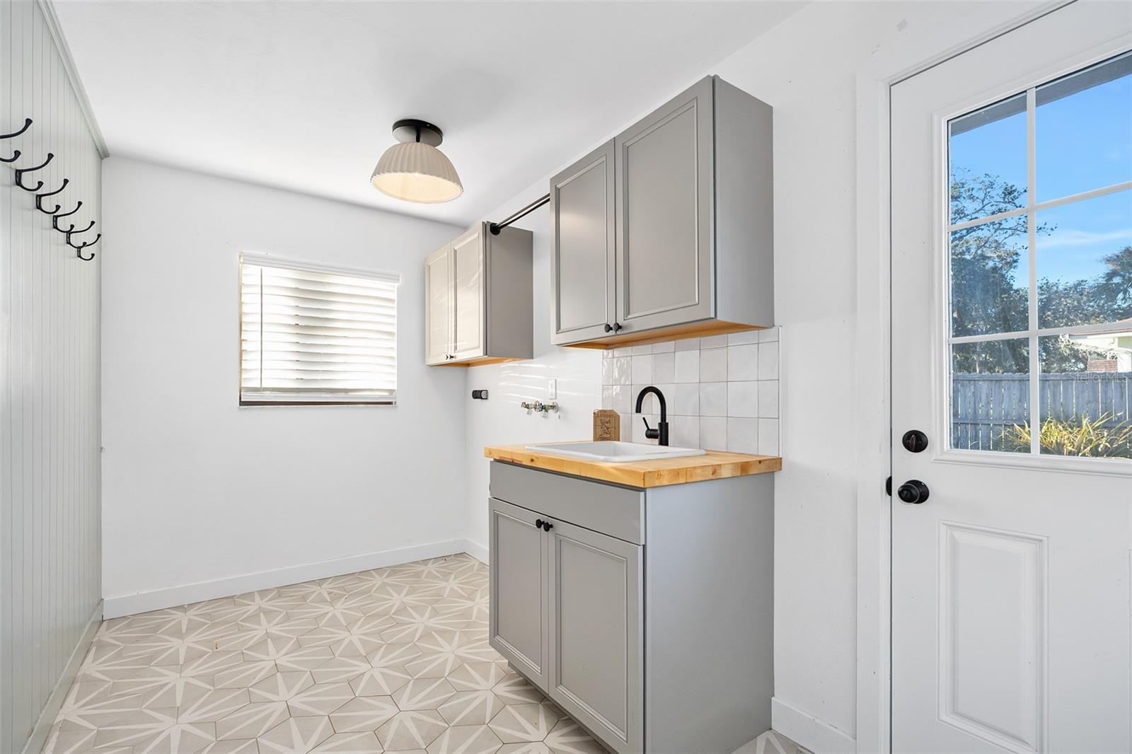 OAK FOREST - Residential