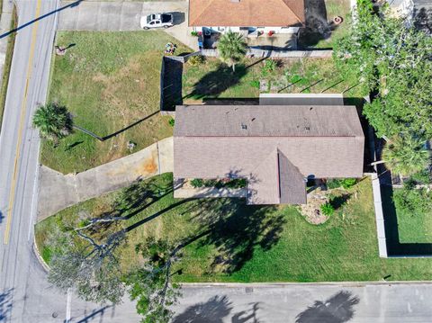 Photo of 2 Avenue Bonita, Ormond Beach, FL 32174 (MLS # V4946404)