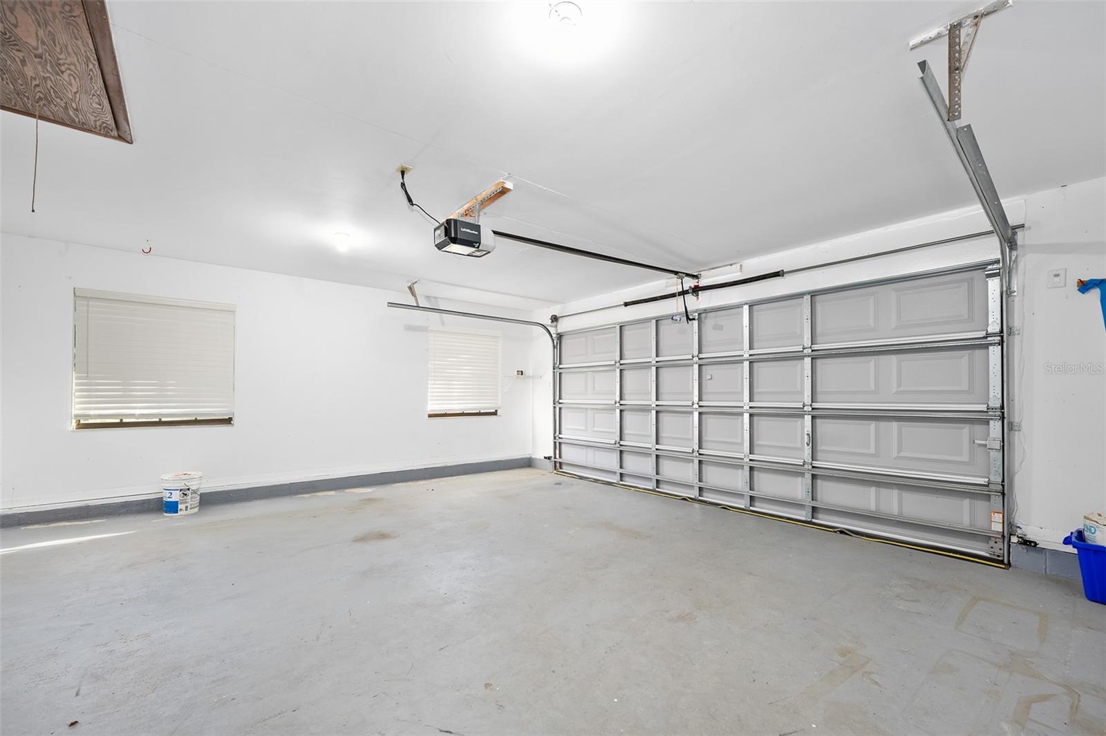 OAK FOREST - Residential