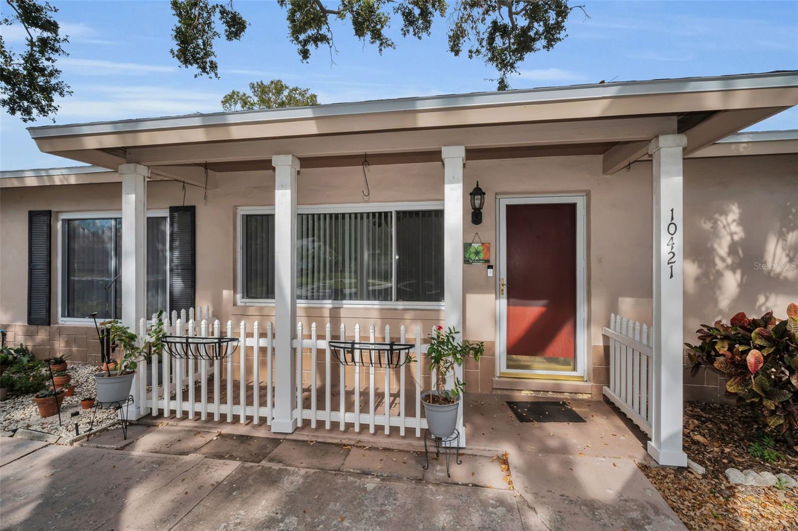 ESQUIRE ESTATES - Residential