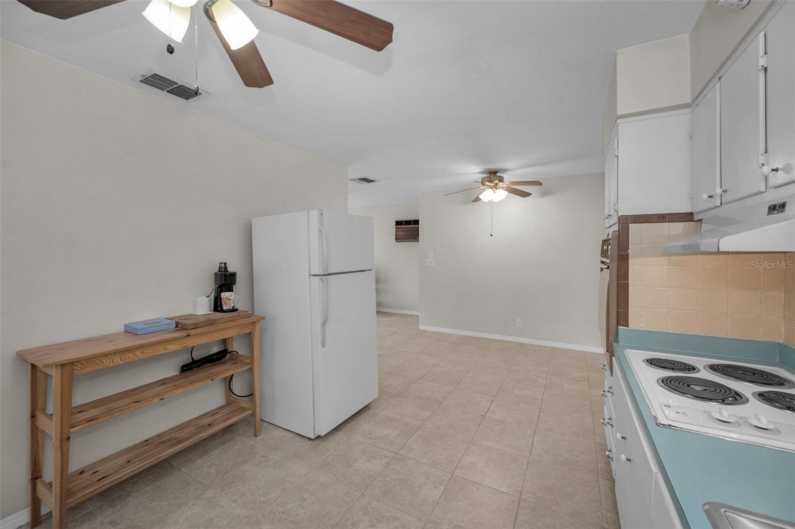 ESQUIRE ESTATES - Residential