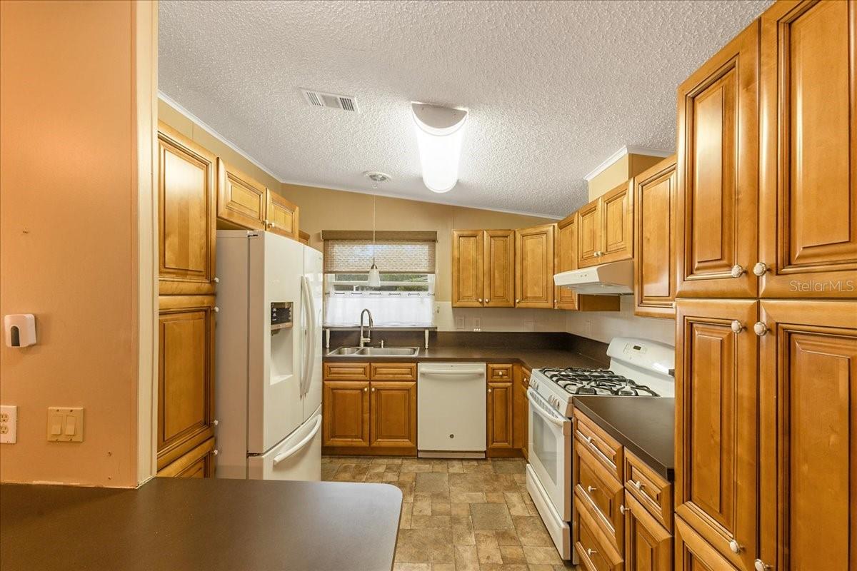 EDGEWATER LANDING PH 01 - Residential