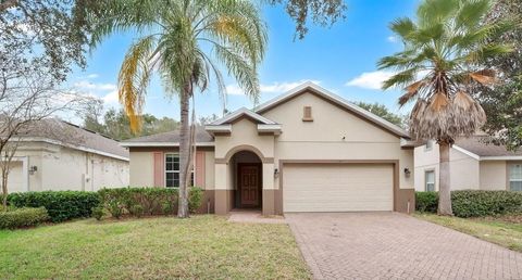 Photo of 680 Preakness Cir, Deland, FL 32724 (MLS # V4946523)