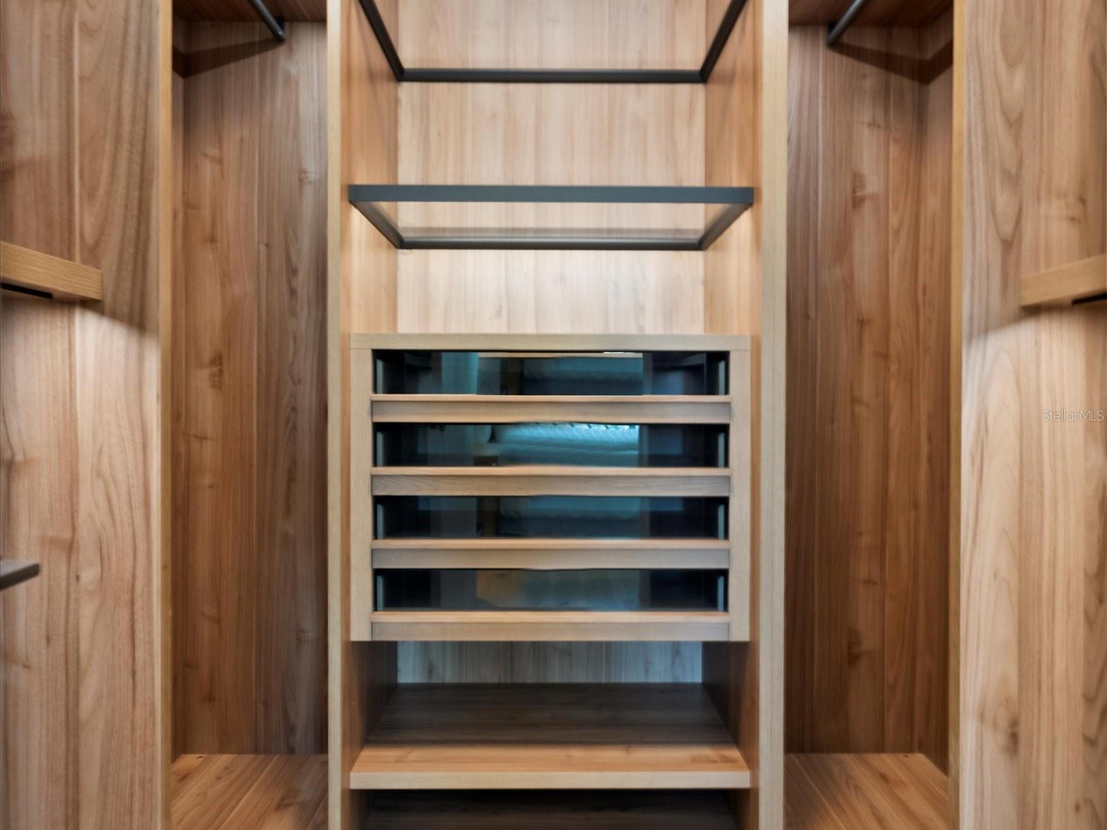 SERENA BY THE SEA CONDO - Residential