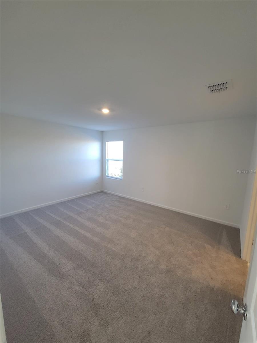 HUNT CLUB/LK WALES PH 1 - Residential Lease