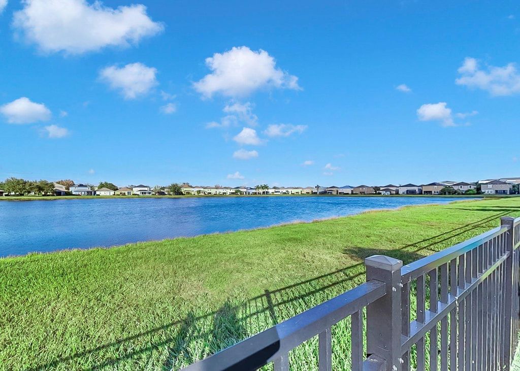 Photo of 10136 Newminster Loop, Ruskin, FL 33573 (MLS # TB8459267)