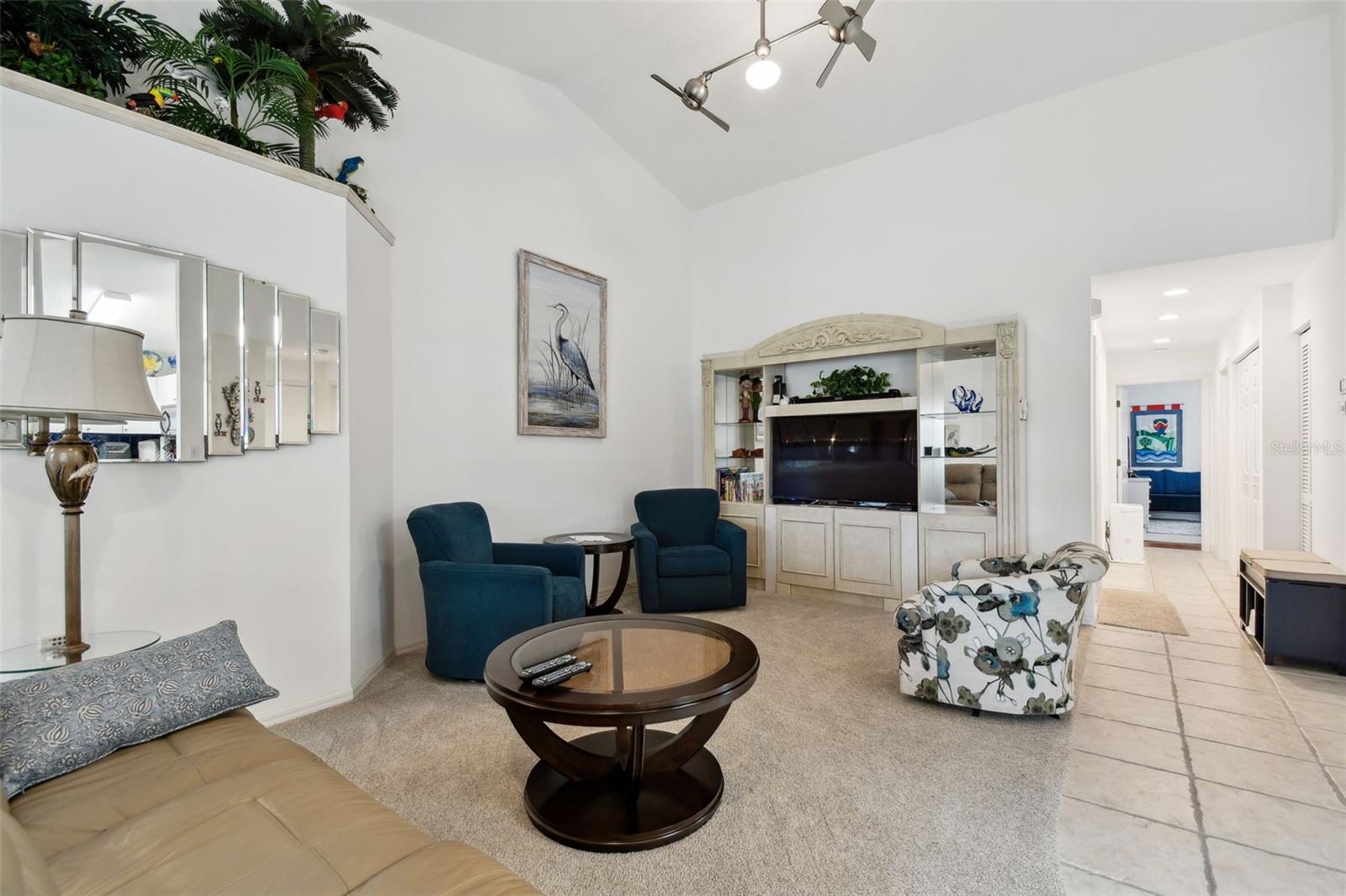 2906 CAPTAINS COURT