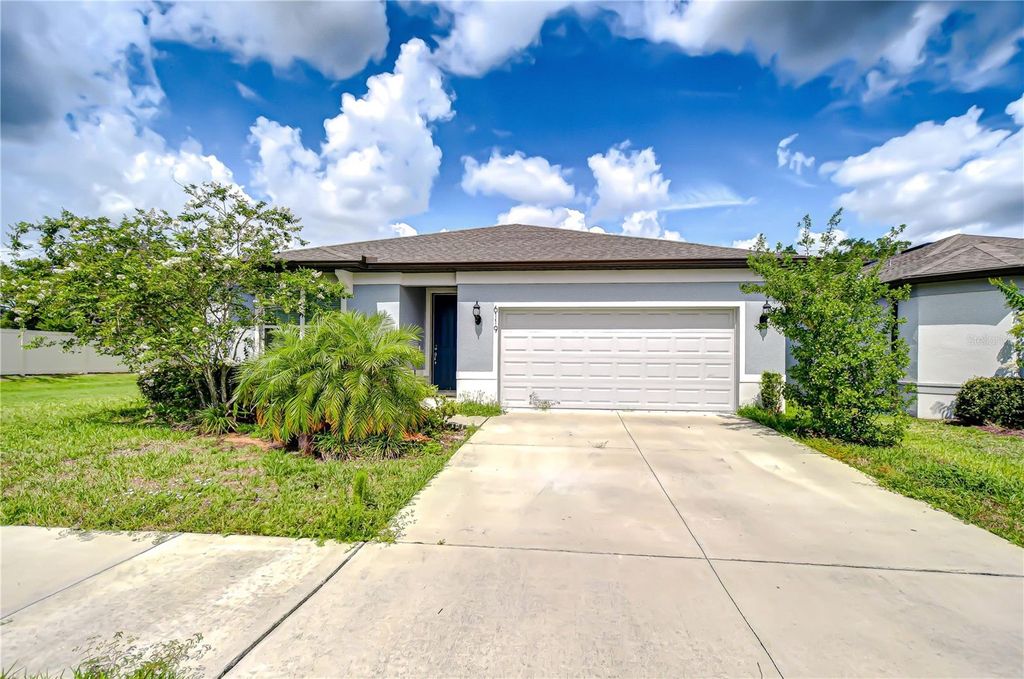 Photo of 6119 Bradford Woods Drive, Zephyrhills, FL 33542 (MLS # TB8390747)