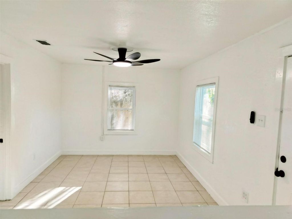 Photo of 2033 Wayman Street, Lakeland, FL 33815 (MLS # TB8458739)