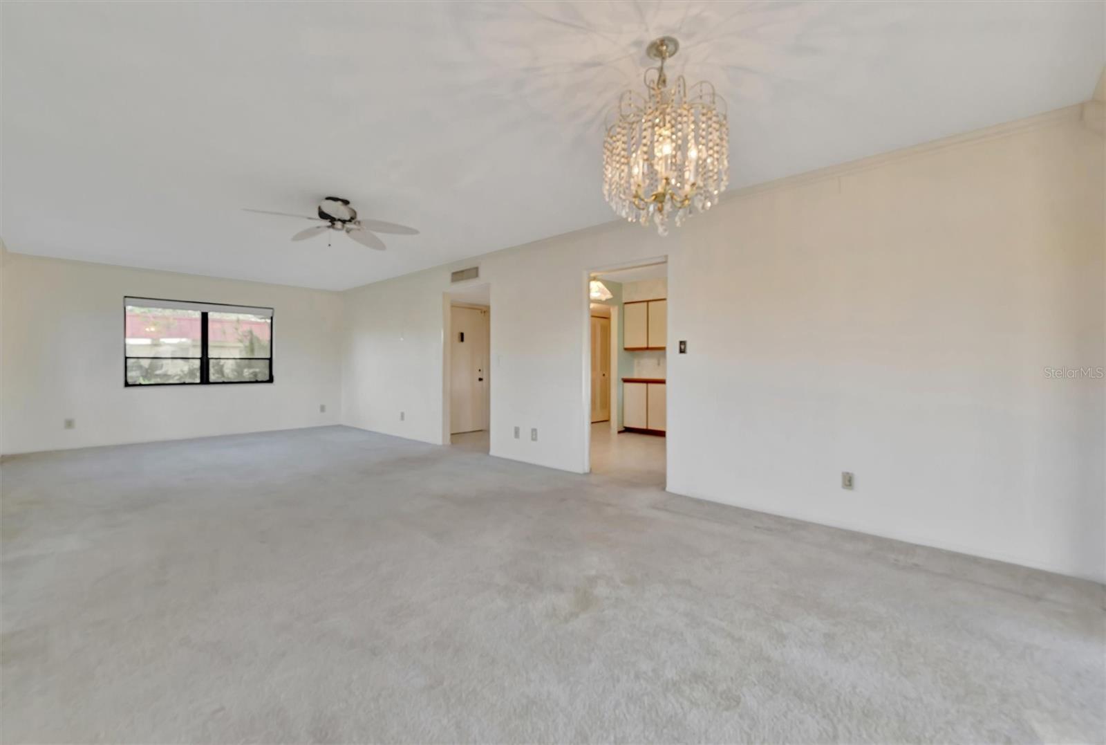 PALMA SOLA HARBOUR SEC 1 - Residential