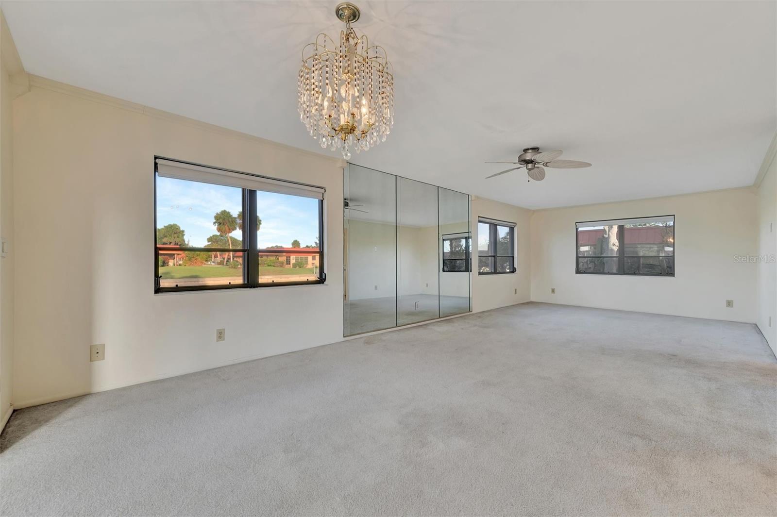 PALMA SOLA HARBOUR SEC 1 - Residential