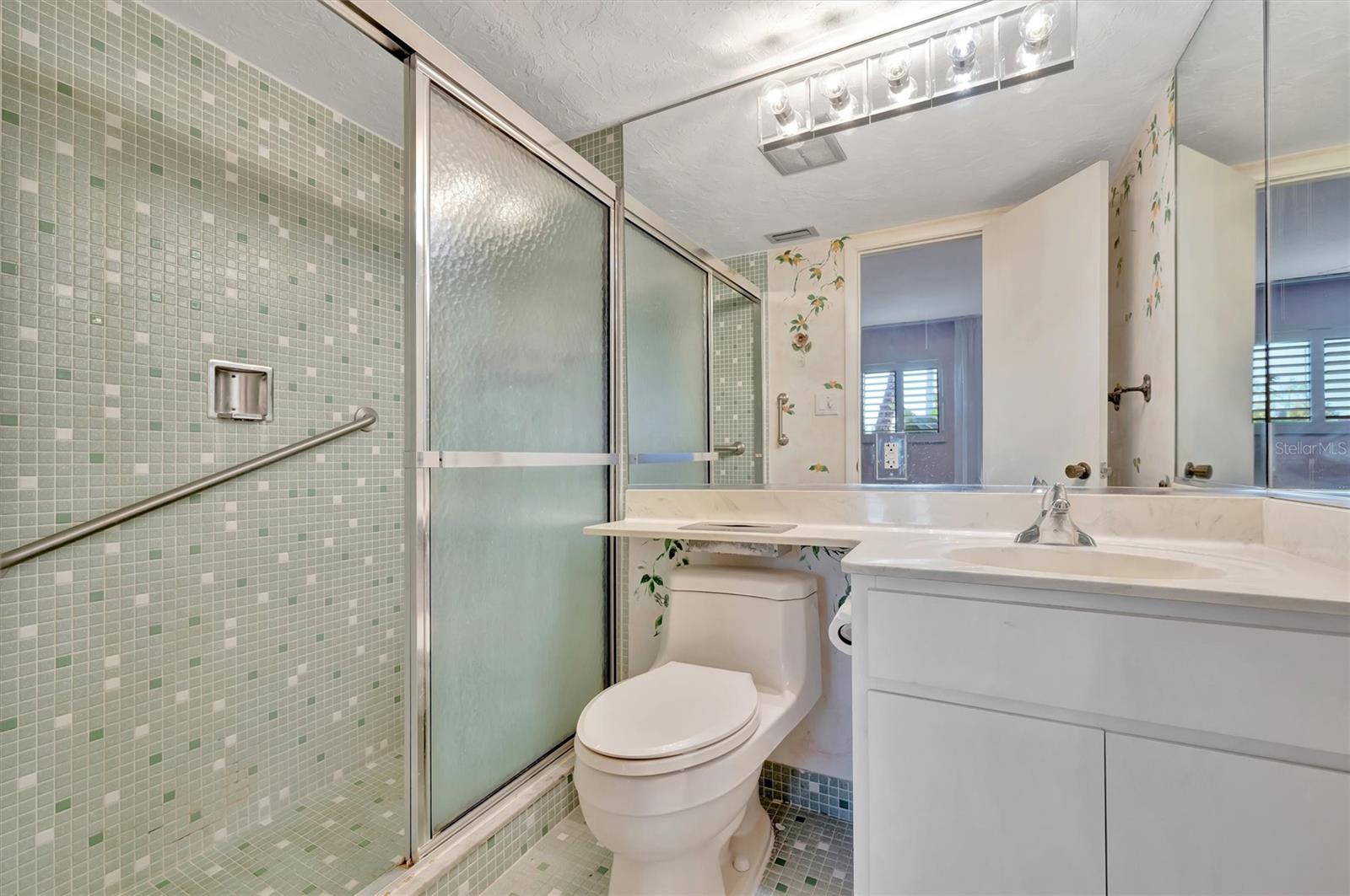 PALMA SOLA HARBOUR SEC 1 - Residential