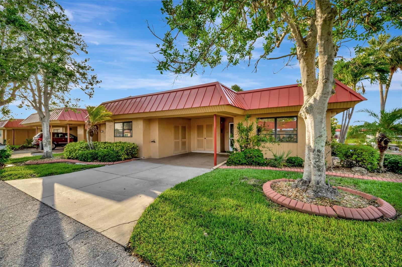4096 EL DORADO COVE