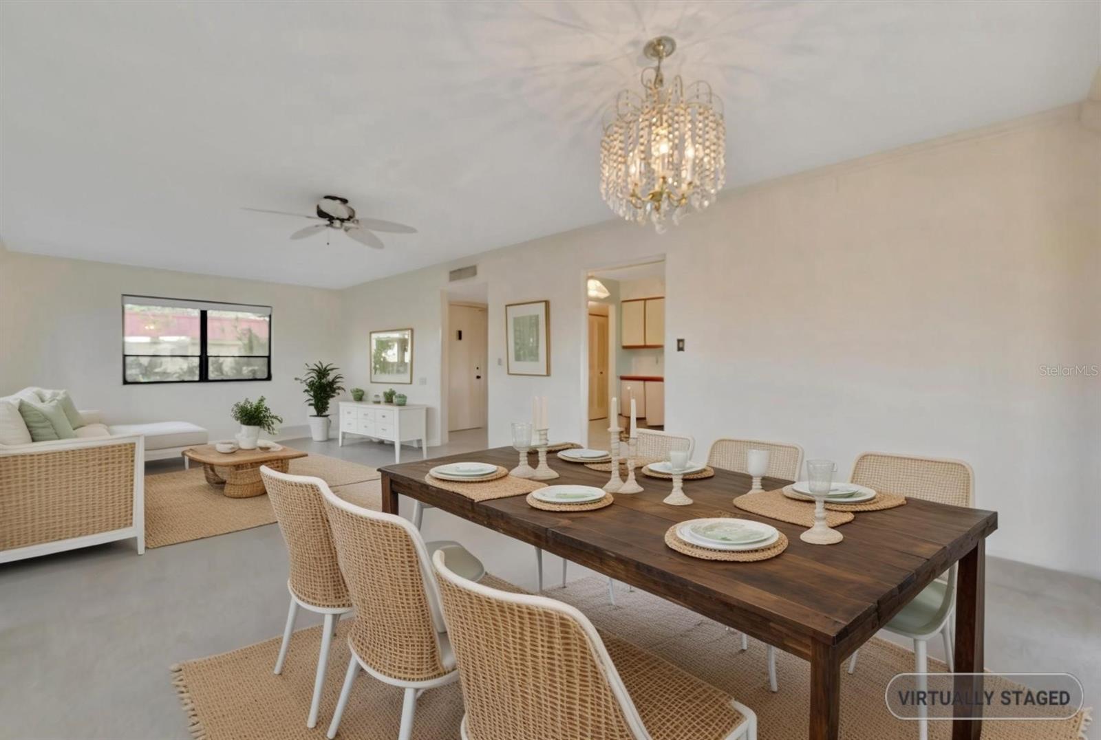 PALMA SOLA HARBOUR SEC 1 - Residential