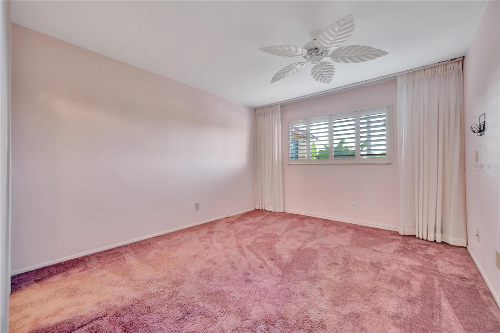 PALMA SOLA HARBOUR SEC 1 - Residential