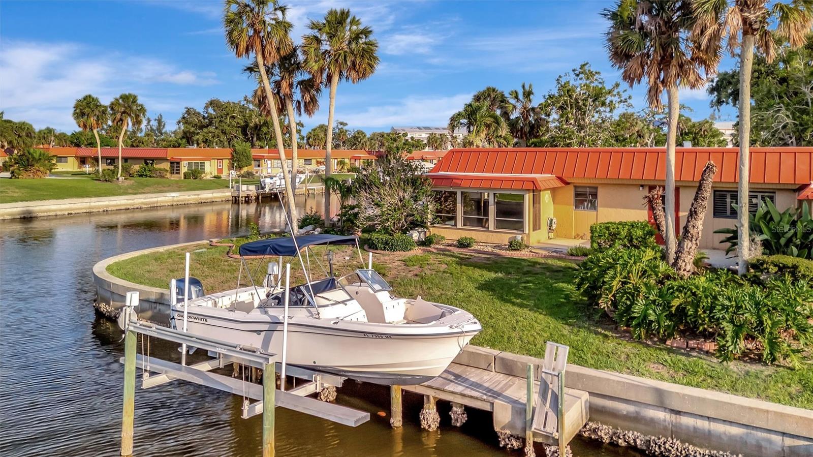 PALMA SOLA HARBOUR SEC 1 - Residential