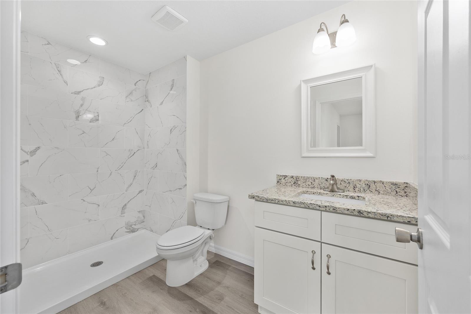 TRAILS EAST - Residential Lease