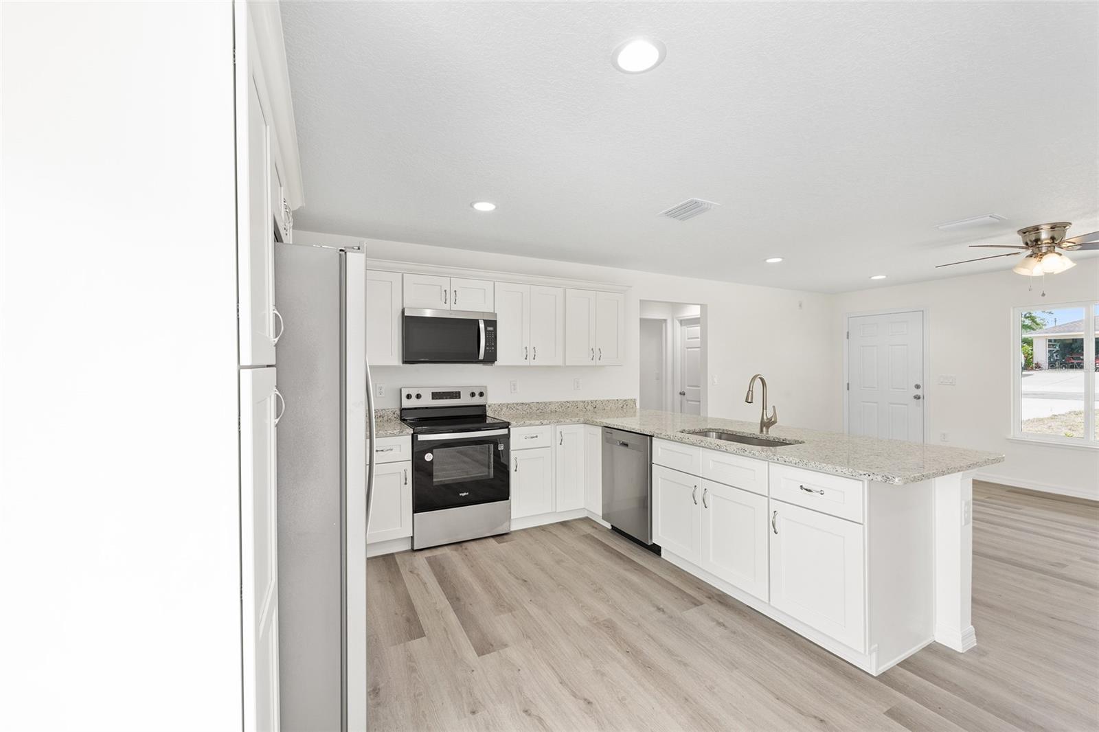 TRAILS EAST - Residential Lease