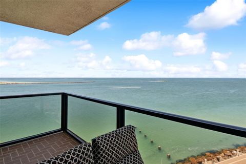 Condominium in CLEARWATER BEACH FL 450 GULFVIEW BOULEVARD 5.jpg