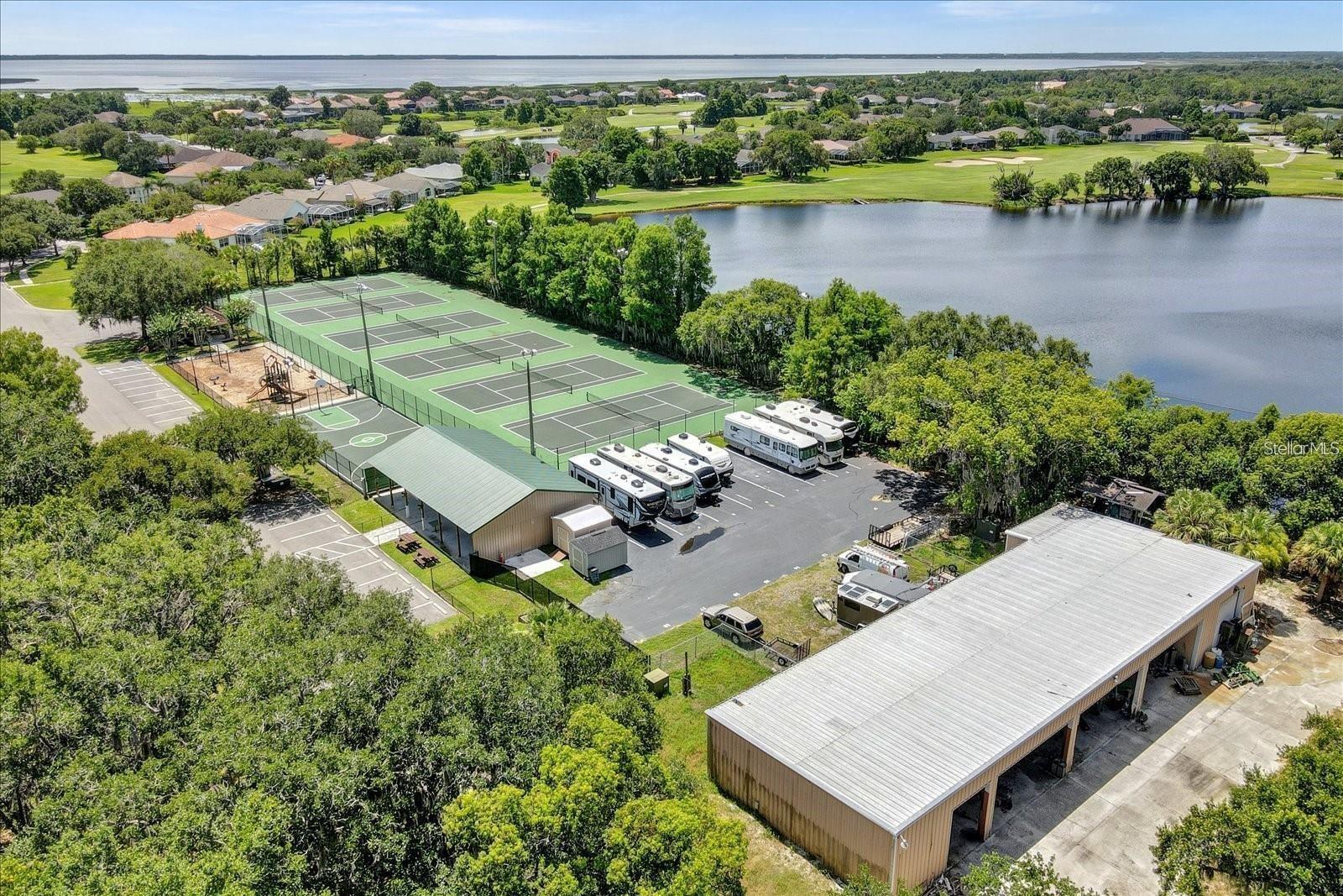 KISSIMMEE BAY - Residential