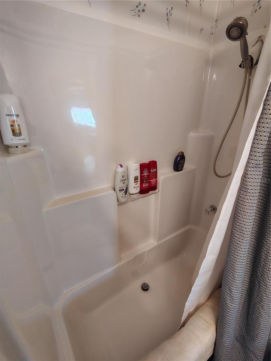 TIMBERWOOD ESTATES - Residential