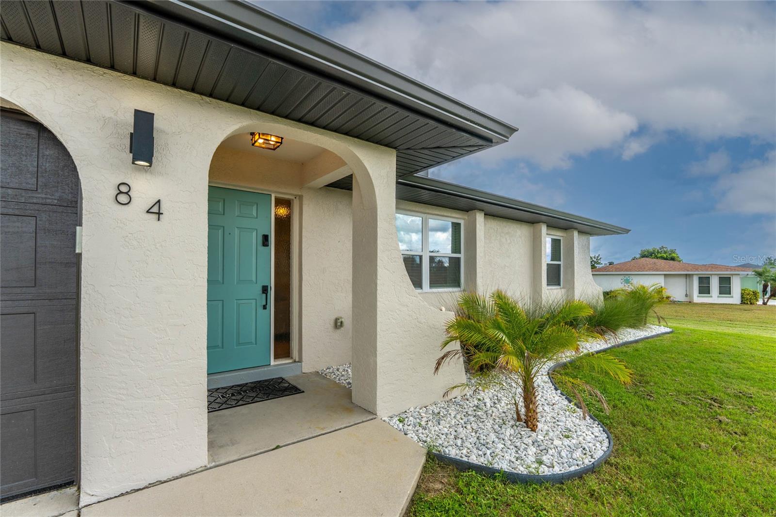 84 ANNAPOLIS LANE
