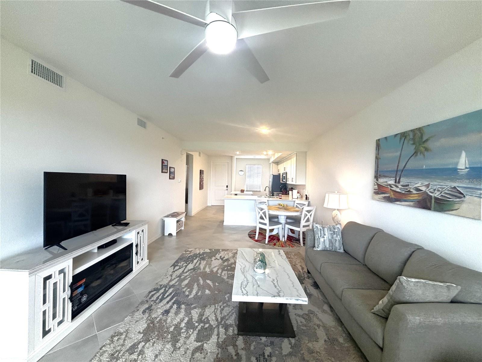 WELLEN GOLF & COUNTRY CLUB - Residential Lease