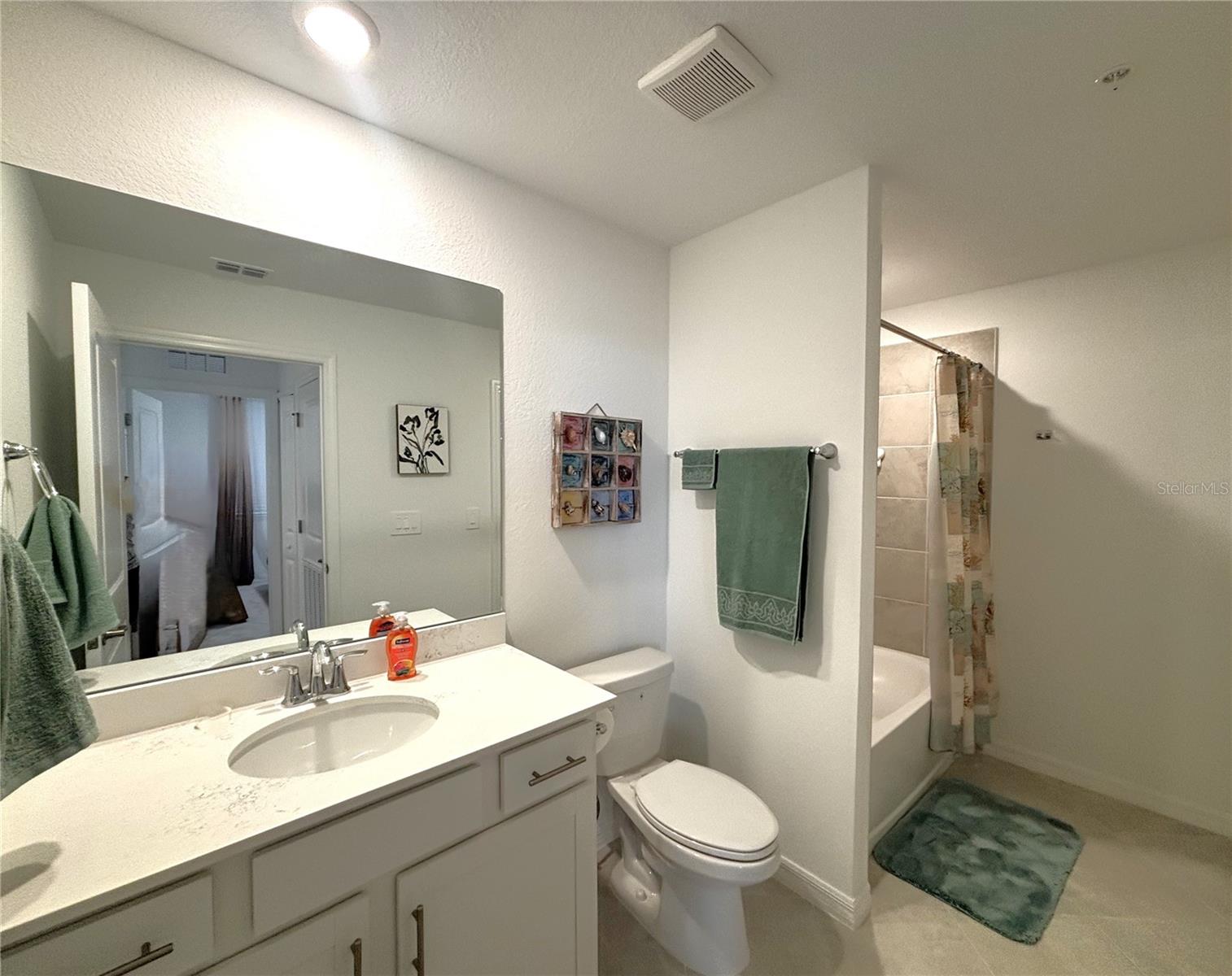 WELLEN GOLF & COUNTRY CLUB - Residential Lease