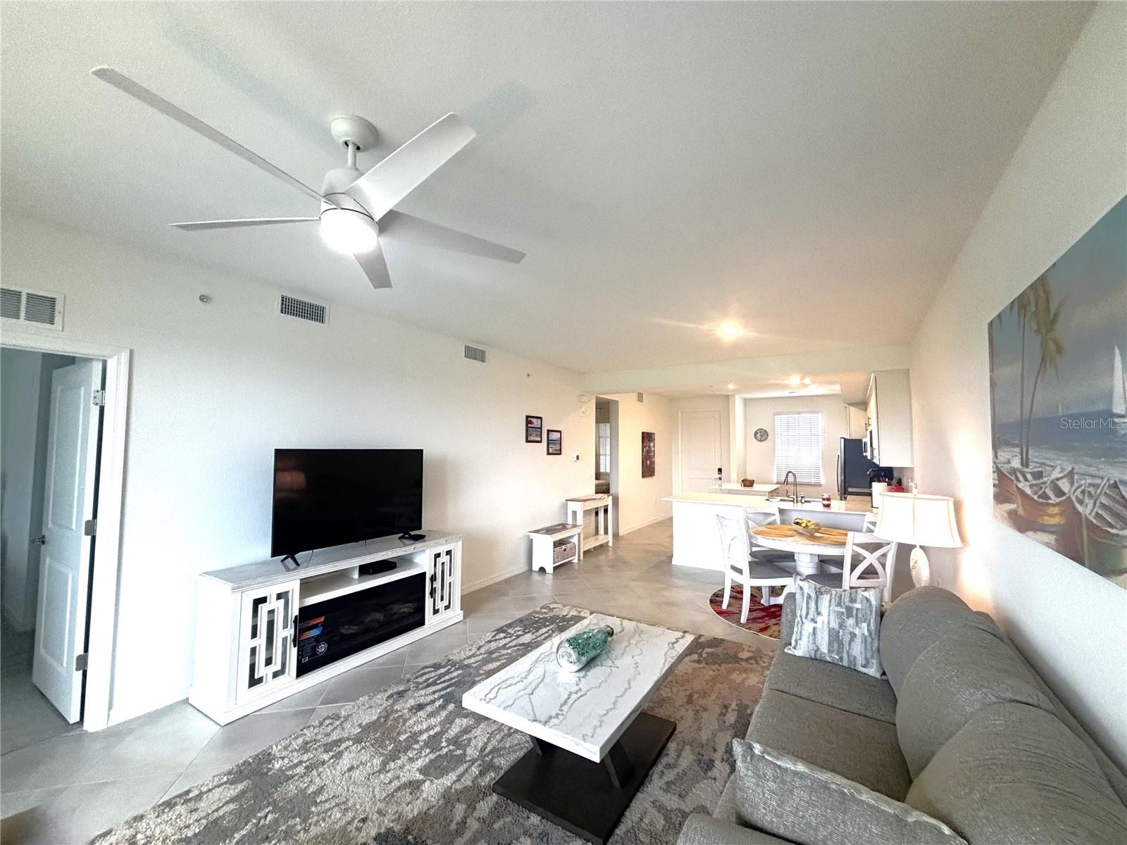 WELLEN GOLF & COUNTRY CLUB - Residential Lease