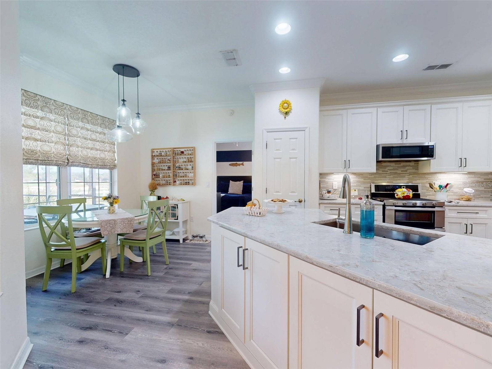 CANDLER HILLS EAST PH 1 UNITS B.C.D.F.G. - Residential