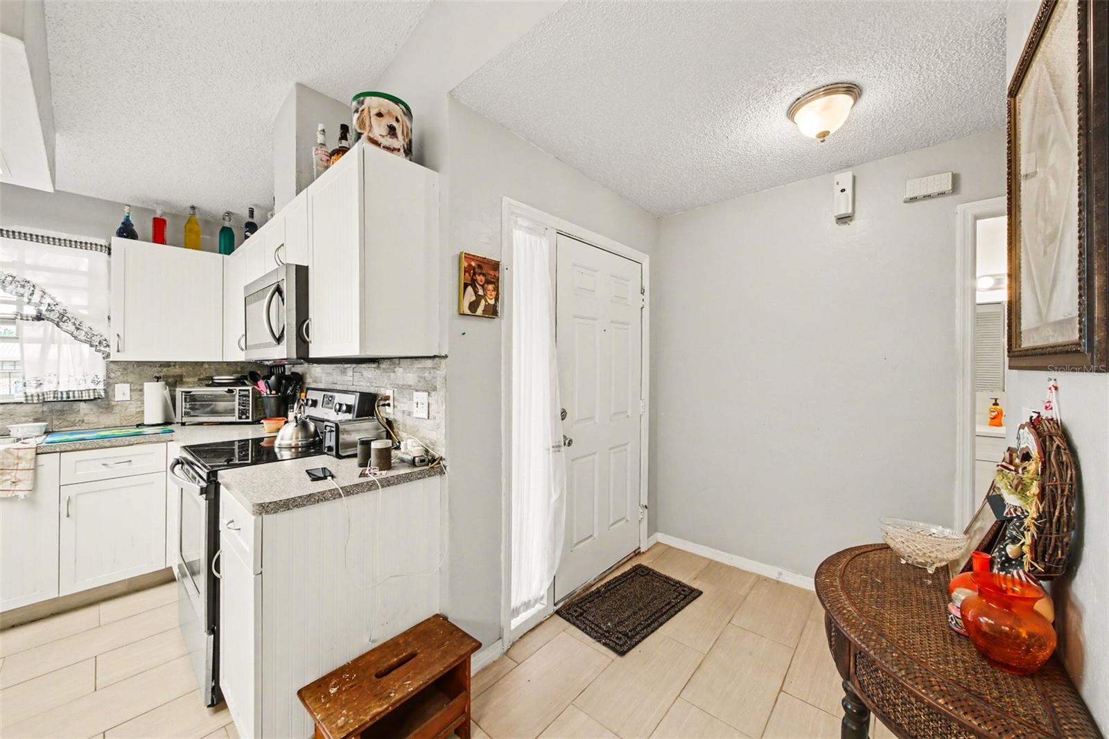 AMBER VILLAGE - Residential