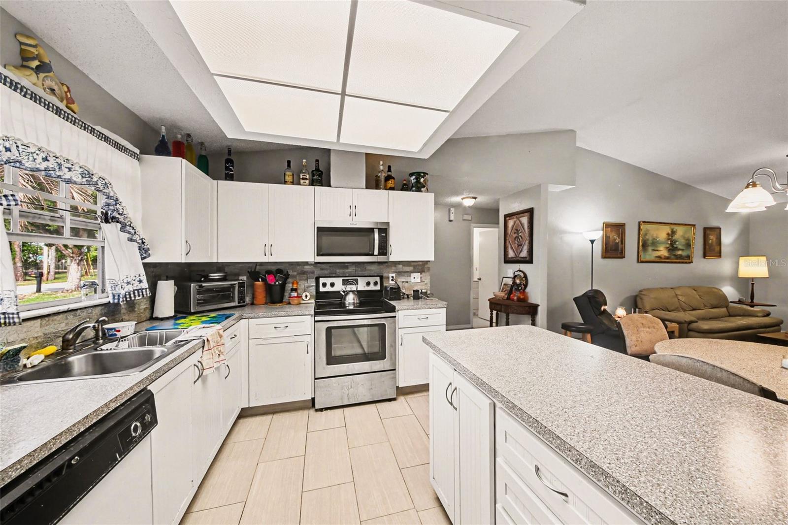 AMBER VILLAGE - Residential