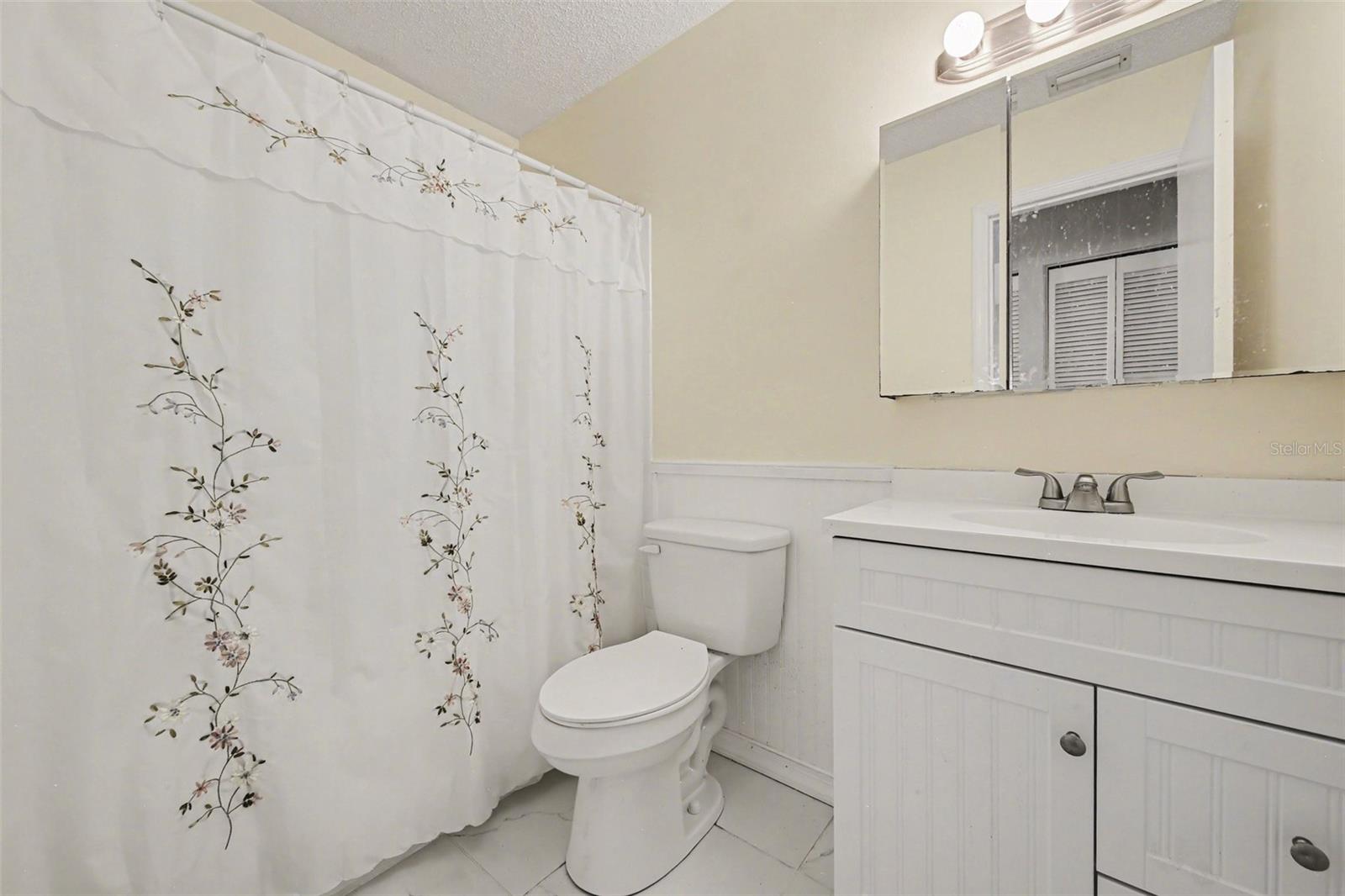 AMBER VILLAGE - Residential