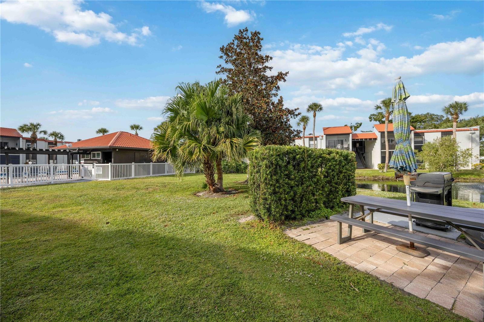 VILLAGE BROOKE SEC 1 - Residential