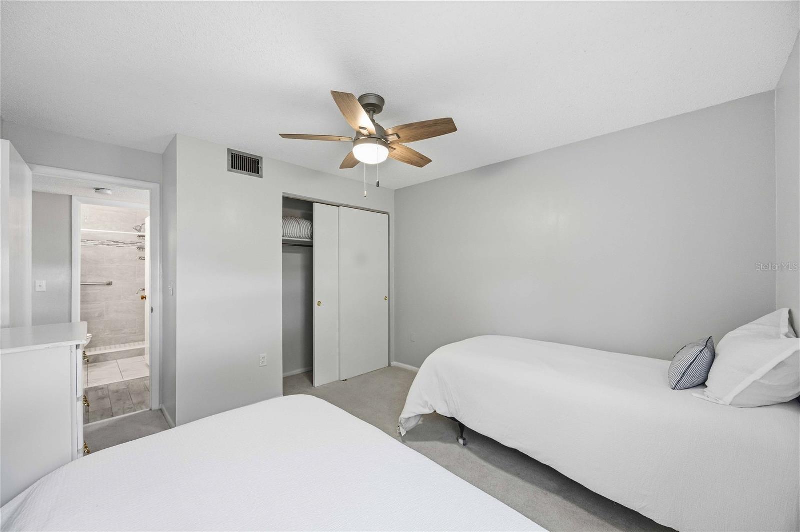 VILLAGE BROOKE SEC 1 - Residential