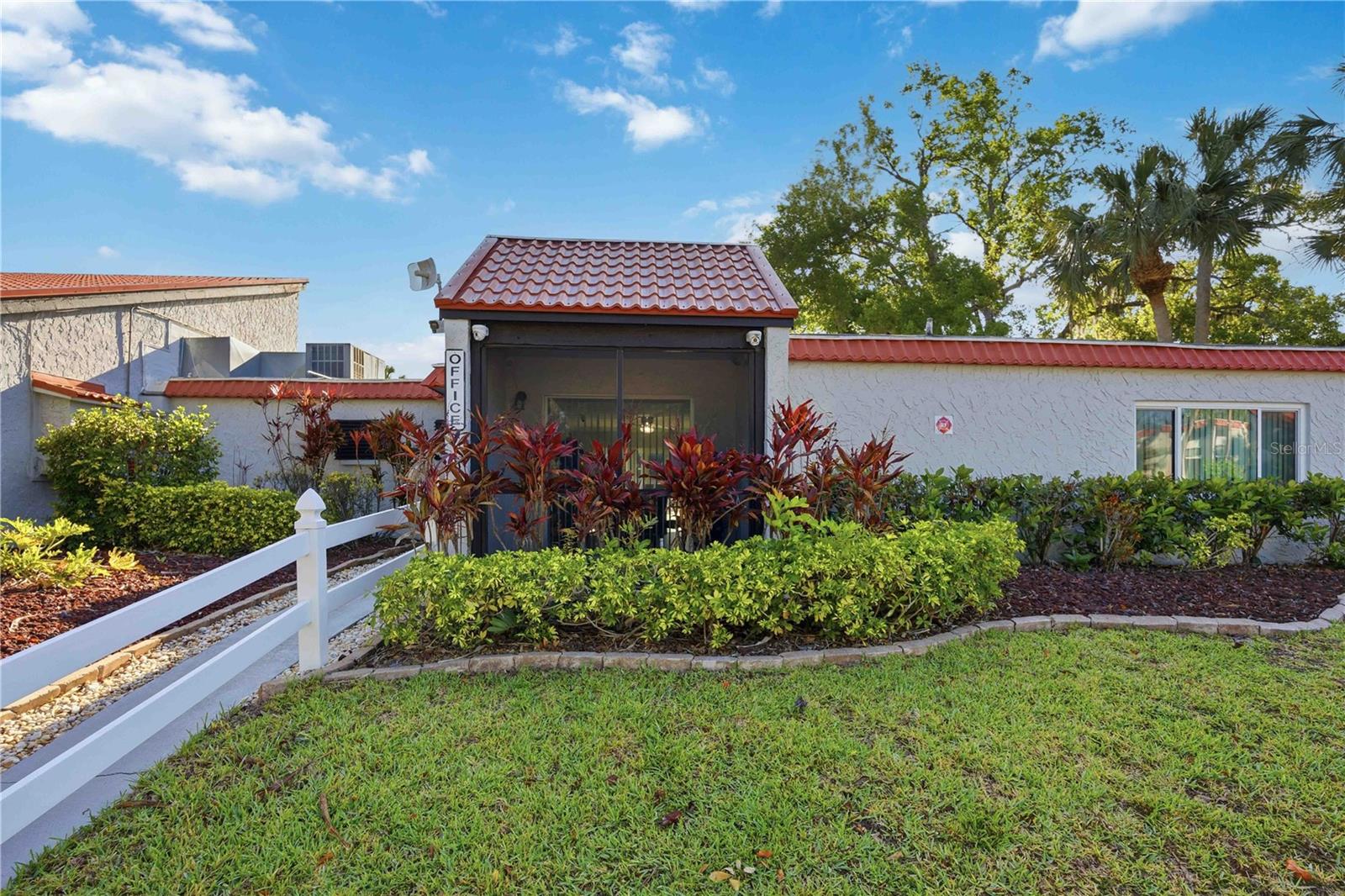 VILLAGE BROOKE SEC 1 - Residential