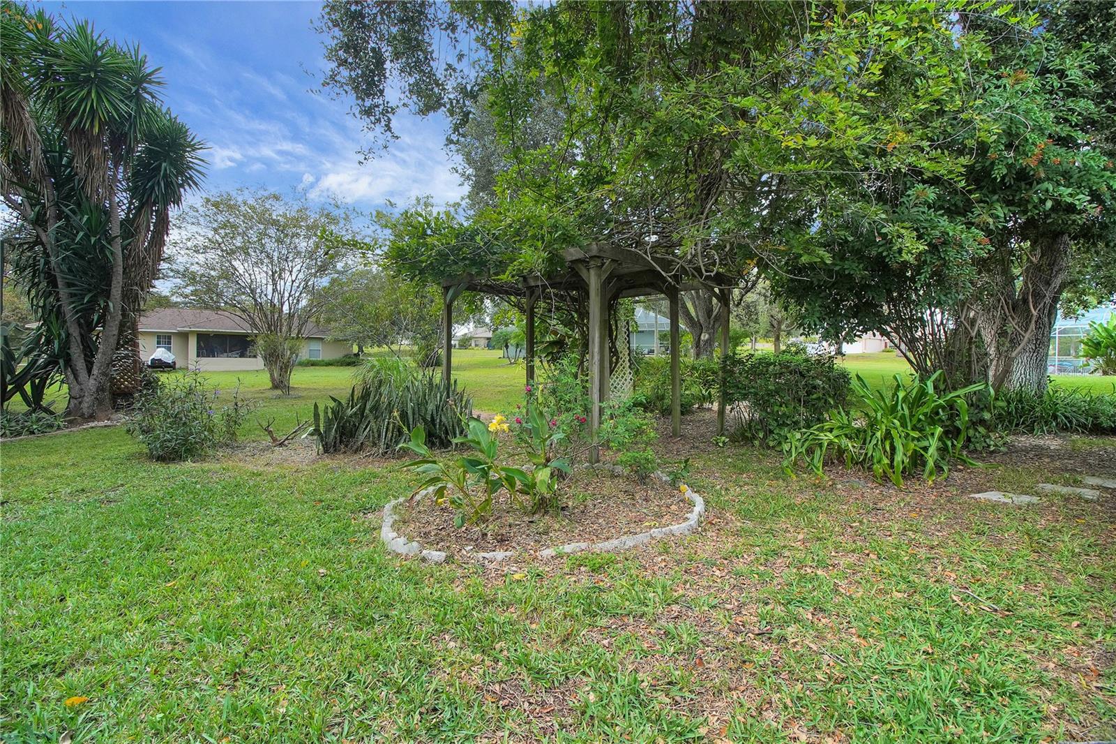 WEDGEWOOD CLUB - Residential