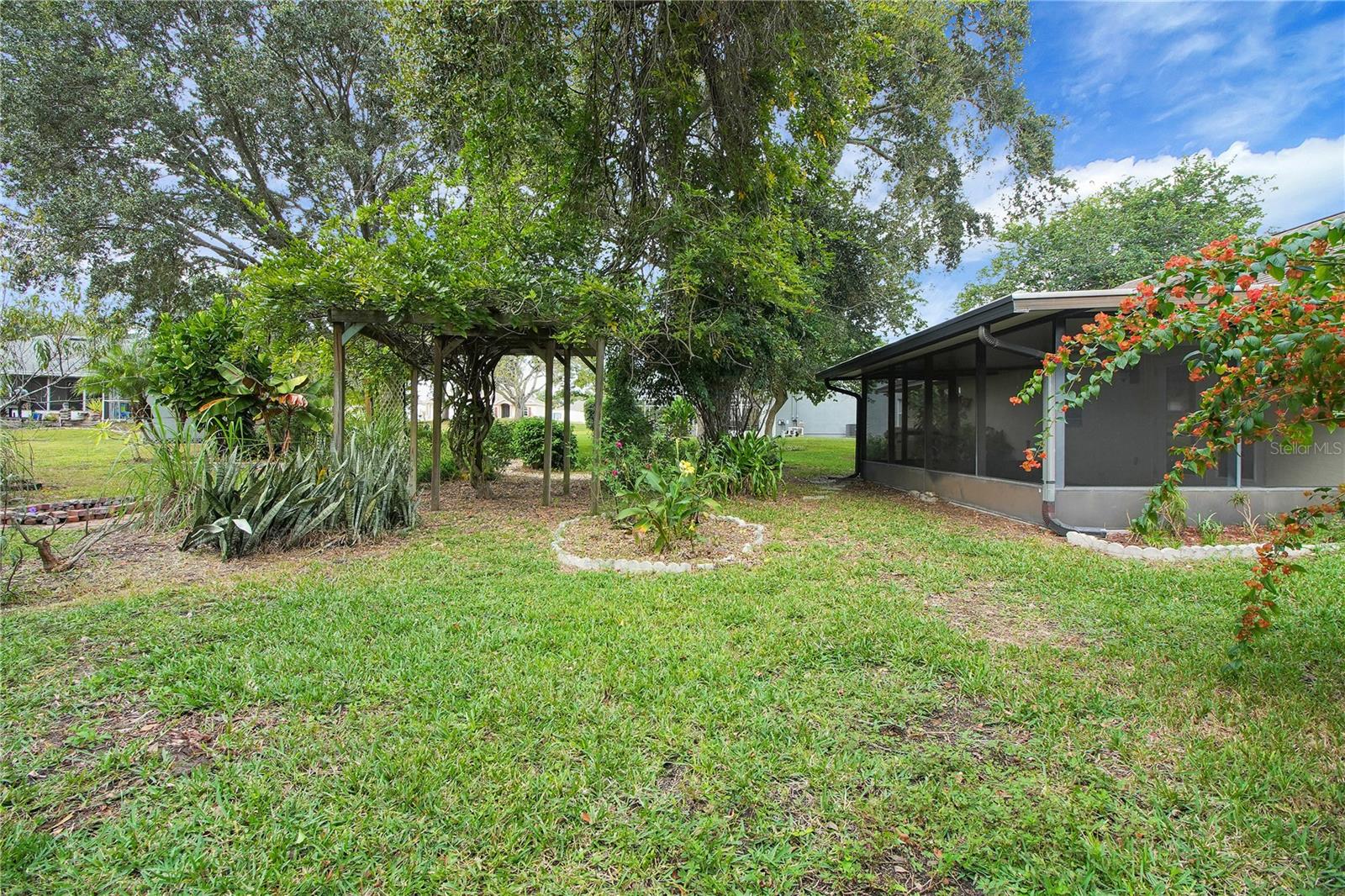 WEDGEWOOD CLUB - Residential