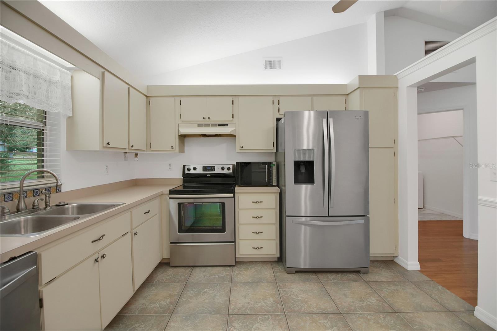 WEDGEWOOD CLUB - Residential