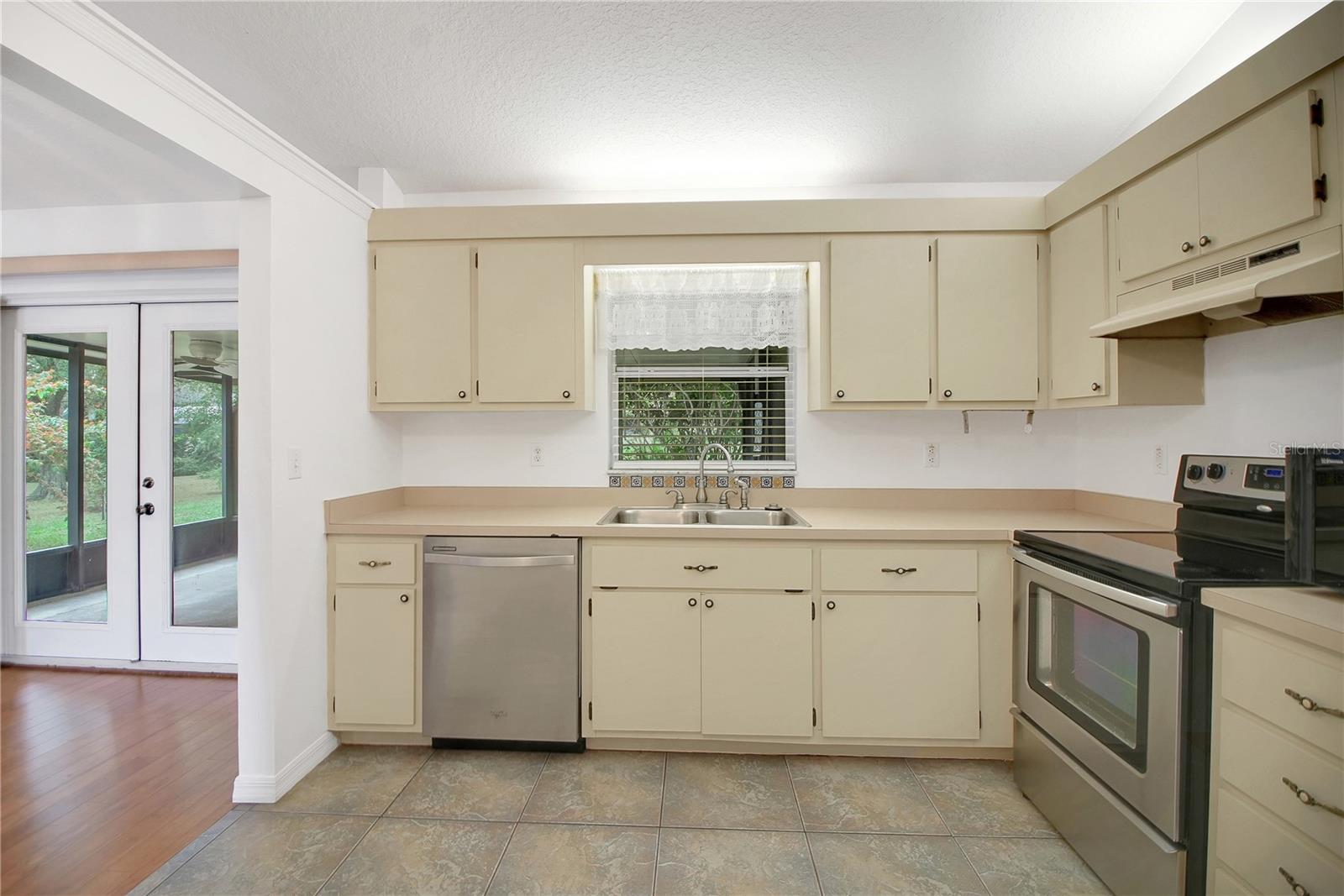 WEDGEWOOD CLUB - Residential