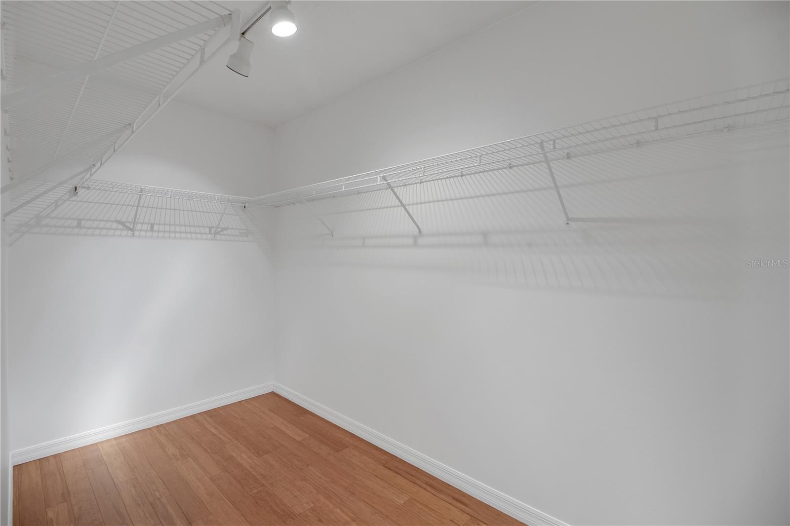 WEDGEWOOD CLUB - Residential