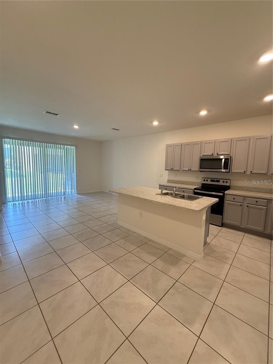 Photo of 1264 Yellow Finch Drive, Davenport, FL 33837 (MLS # O6440137)