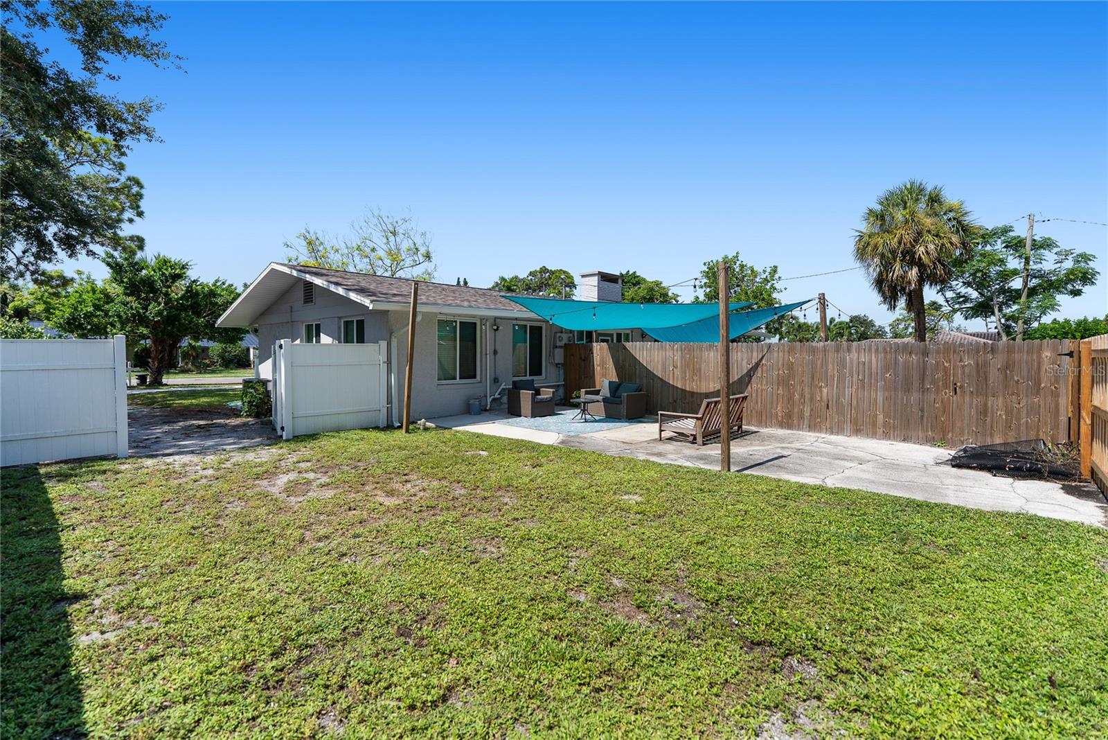 BALLENTINE MANOR ESTATES - Residential Income