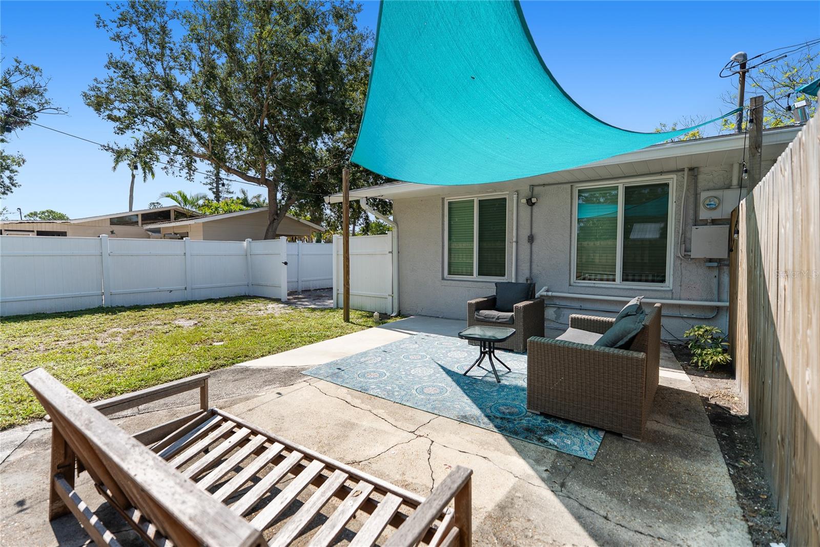 BALLENTINE MANOR ESTATES - Residential Income