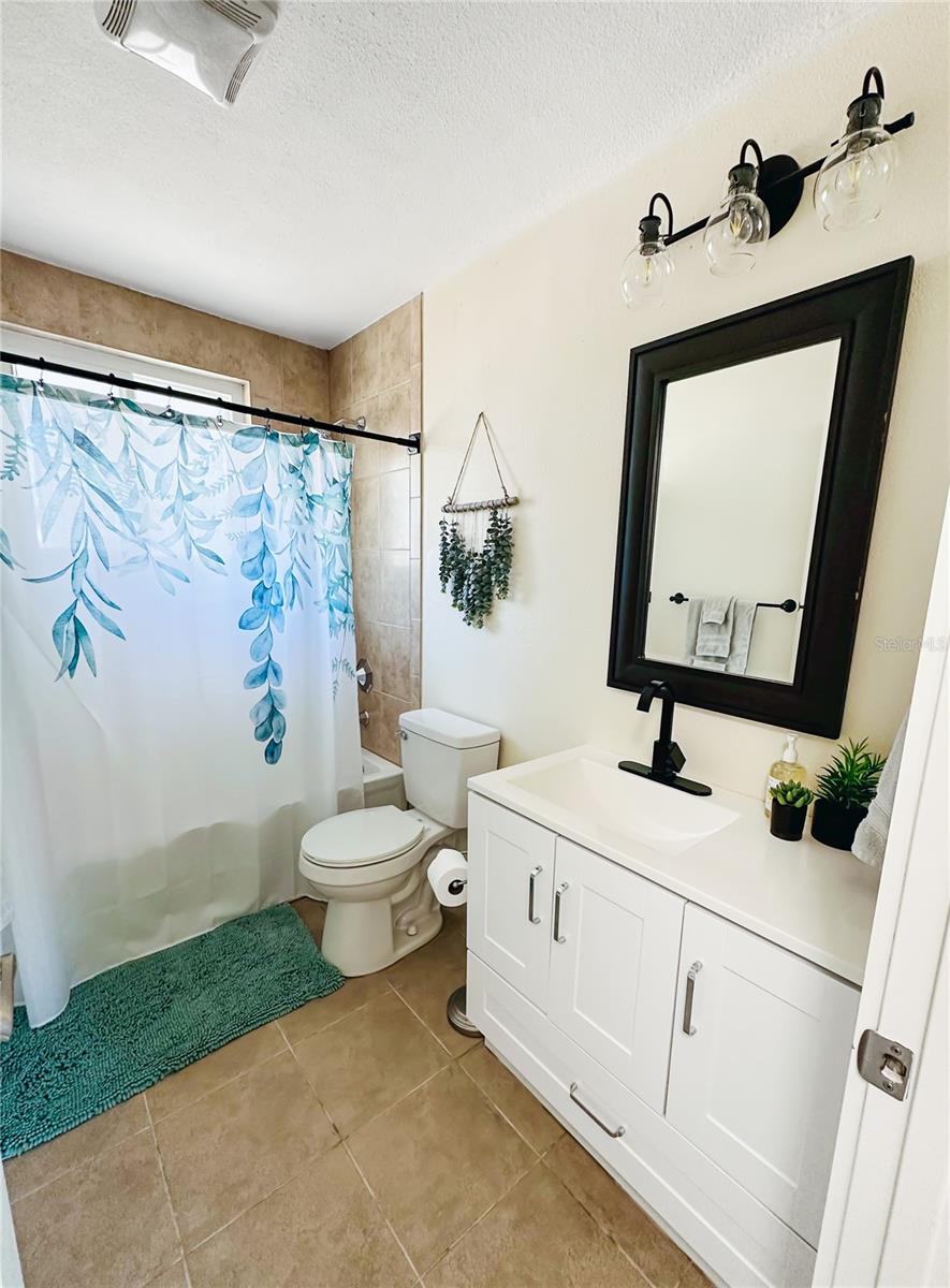 BALLENTINE MANOR ESTATES - Residential Income