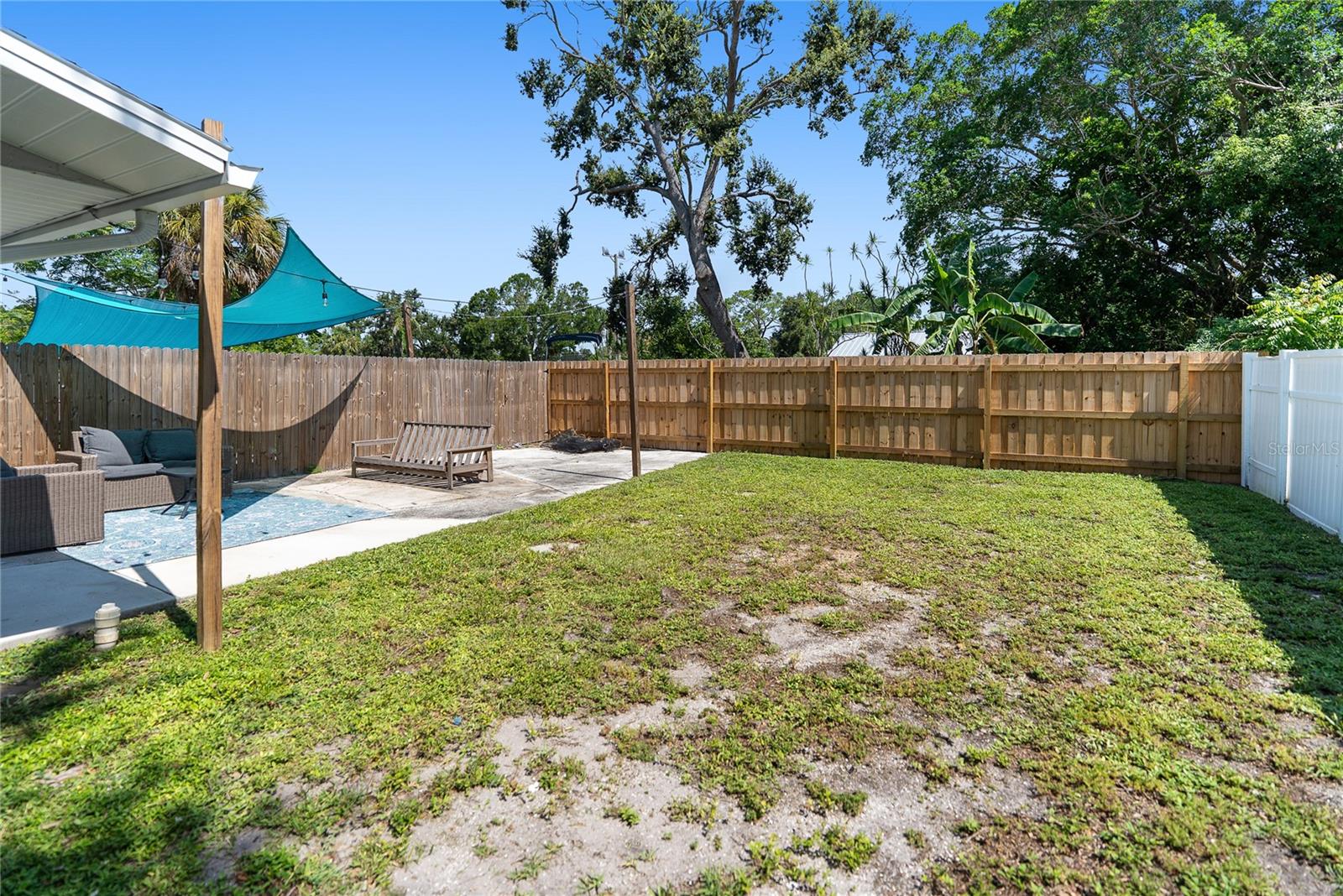 BALLENTINE MANOR ESTATES - Residential Income